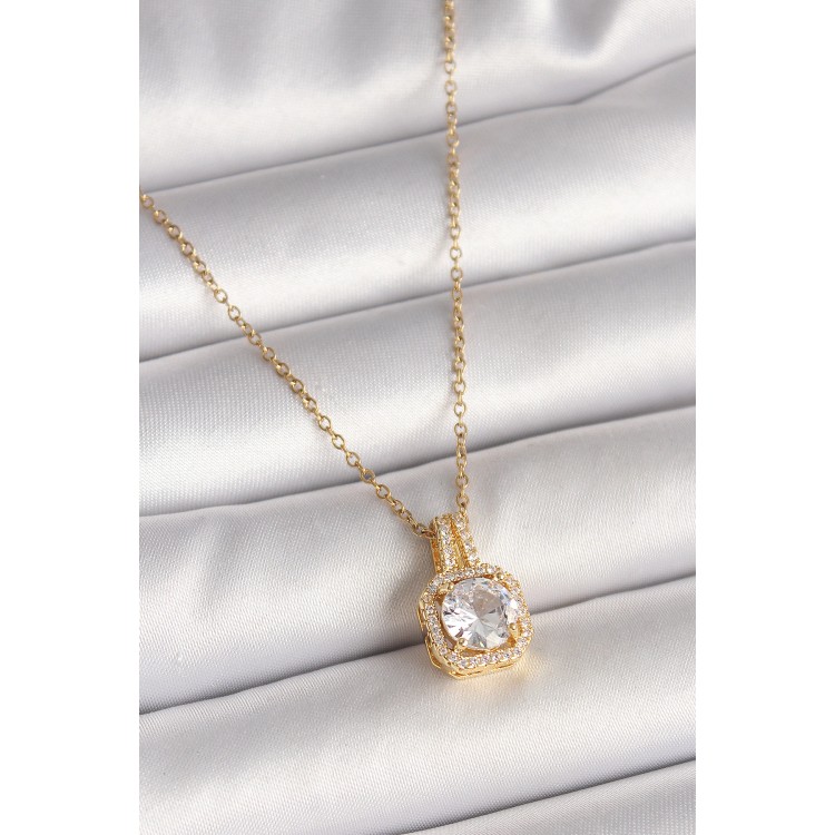 316L Çelik Gold Renk Zincir Zirkon Taşlı Kare Model Kadın Kolye - TJ-BKO9956 316L Çelik Gold Renk Zincir Zirkon Taşlı Kare Model Kadın Kolye - TJ-BKO9956