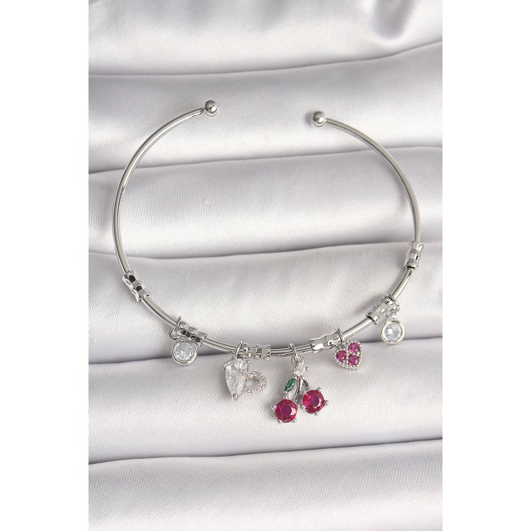 Pirinç Gümüş Renk Sallantı Kiraz Figür Kalp Detay Charm Kadın Bileklik - TJ-BB6901 Pirinç Gümüş Renk Sallantı Kiraz Figür Kalp Detay Charm Kadın Bileklik - TJ-BB6901