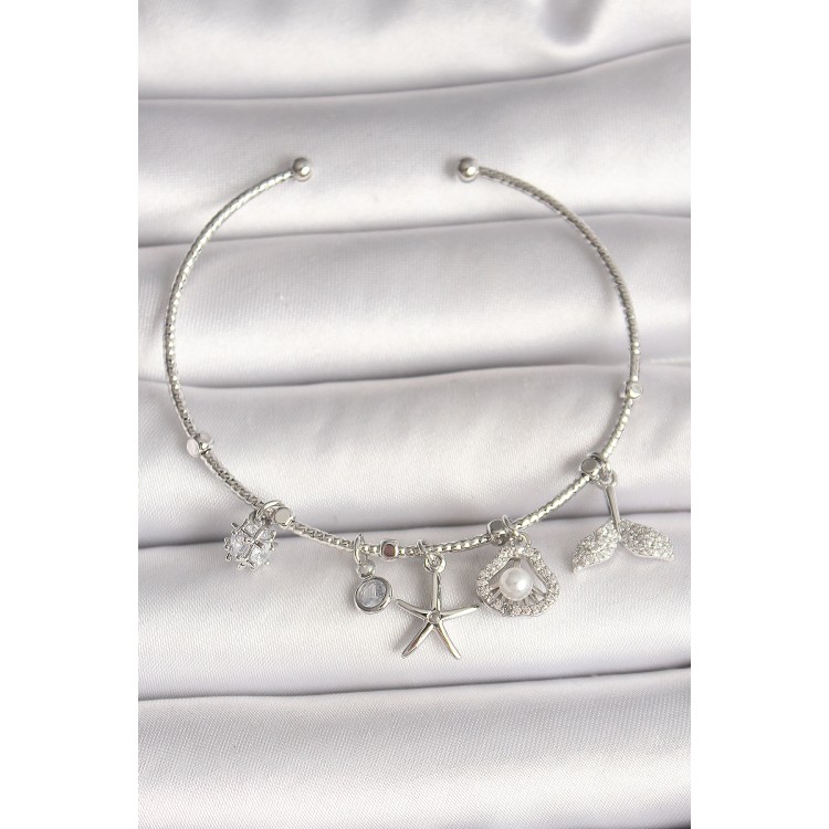 Pirinç Gümüş Renk Sallantı Zirkon Taşlı Deniz Yıldız Figür Balık Kuyruğu Detay Charm Kadın Bileklik - TJ-BB6909 Pirinç Gümüş Renk Sallantı Zirkon Taşlı Deniz Yıldız Figür Balık Kuyruğu Detay Charm Kadın Bileklik - TJ-BB6909