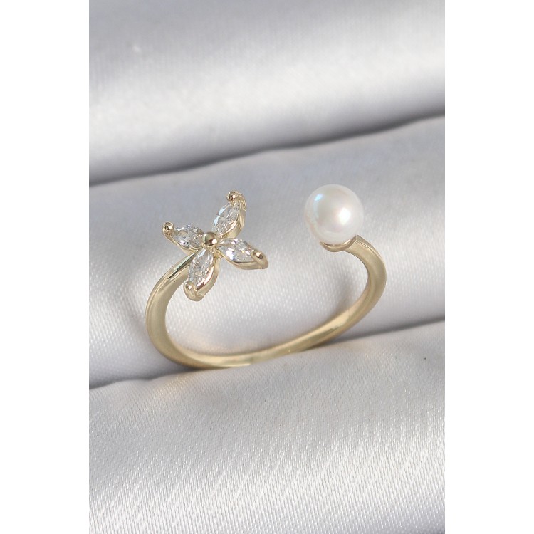 Pirinç Gold Renk Zirkon Taşlı Çiçek Model İnci Detay Ayarlanabilir Kadın Yüzük - TJ-BYK3727 Pirinç Gold Renk Zirkon Taşlı Çiçek Model İnci Detay Ayarlanabilir Kadın Yüzük - TJ-BYK3727