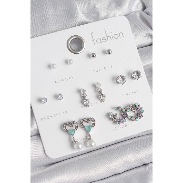 Pirinç Gümüş Renk Zirkon Taşlı Sallantılı Kalp Model Çiçek Detay 7 Çift Kadın Küpe Seti - TJ-BKP10546