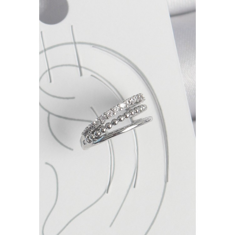 Pirinç Gümüş Renk Zirkon Taşlı 3'Lü Sıralı Model Kadın Kıkırdak Küpe - TJ-BKP10555 Pirinç Gümüş Renk Zirkon Taşlı 3'Lü Sıralı Model Kadın Kıkırdak Küpe - TJ-BKP10555