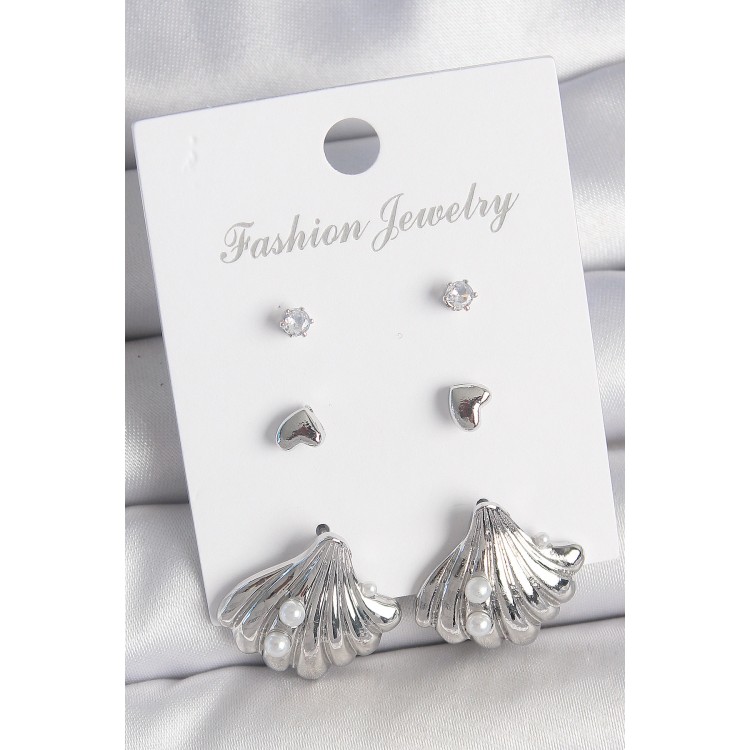 Pirinç Gümüş Renk Zirkon Taş Detaylı İnci Detaylı Deniz Kabuğu Model 3 Çift Kadın Küpe - TJ-BKP10599 Pirinç Gümüş Renk Zirkon Taş Detaylı İnci Detaylı Deniz Kabuğu Model 3 Çift Kadın Küpe - TJ-BKP10599