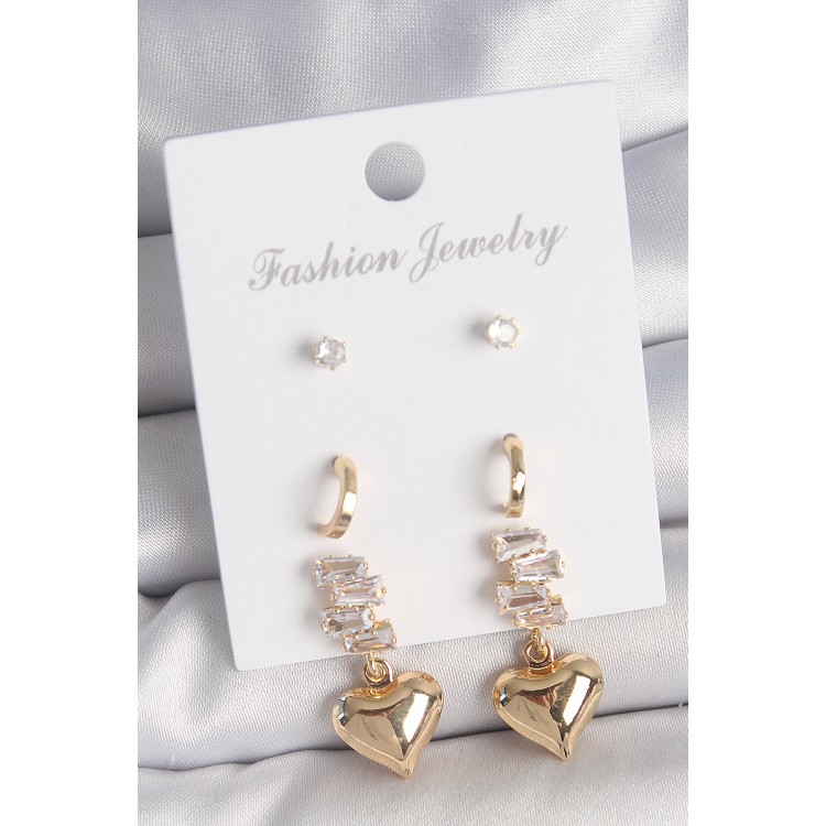 Pirinç Gold Renk Zirkon Taşlı Sallantılı Kalp Model Yarım Halka Detay 3 Çift Kadın Küpe Seti - TJ-BKP10612 Pirinç Gold Renk Zirkon Taşlı Sallantılı Kalp Model Yarım Halka Detay 3 Çift Kadın Küpe Seti - TJ-BKP10612