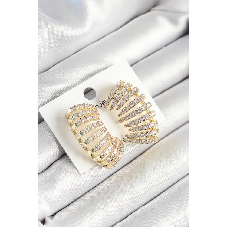 Pirinç Zirkon Taşlı Çoklu Görünümlü Model Gold Renk Kadın Küpe - TJ-BKP10632 Pirinç Zirkon Taşlı Çoklu Görünümlü Model Gold Renk Kadın Küpe - TJ-BKP10632