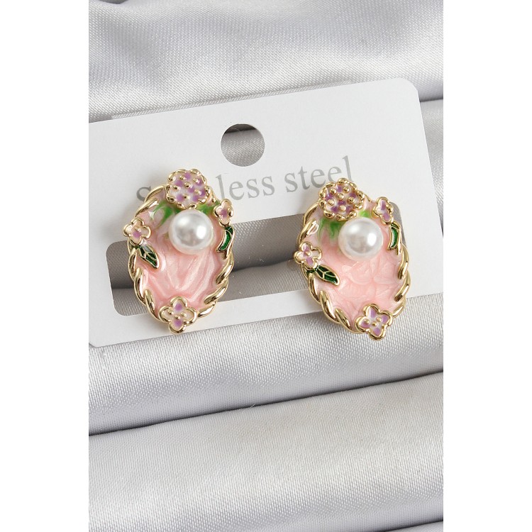 Pirinç Pembe Mineli İnci Detaylı Sanatsal Portre Model Gold Renk Kadın Küpe - TJ-BKP10690 Pirinç Pembe Mineli İnci Detaylı Sanatsal Portre Model Gold Renk Kadın Küpe - TJ-BKP10690