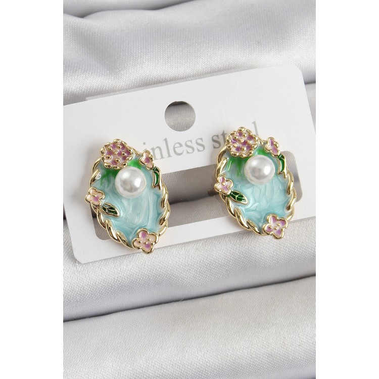 Pirinç Yeşil Mineli İnci Detaylı Sanatsal Portre Model Gold Renk Kadın Küpe - TJ-BKP10691 Pirinç Yeşil Mineli İnci Detaylı Sanatsal Portre Model Gold Renk Kadın Küpe - TJ-BKP10691