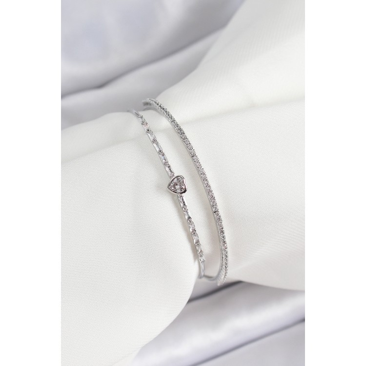 Pirinç Gümüş Renk Zirkon Taşlı Kalp Detaylı Kadın Bileklik - TJ-BB7062 Pirinç Gümüş Renk Zirkon Taşlı Kalp Detaylı Kadın Bileklik - TJ-BB7062