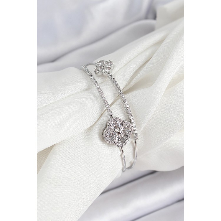 Pirinç Gümüş Renk Zirkon Taşlı Yonca Model 2'li Kadın Bileklik - TJ-BB7063