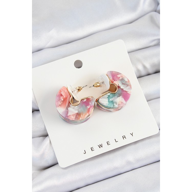 Pirinç Mermer Desenli Vintage Yarım Halka Model Gold Renk Kadın Küpe - TJ-BKP10763 Pirinç Mermer Desenli Vintage Yarım Halka Model Gold Renk Kadın Küpe - TJ-BKP10763