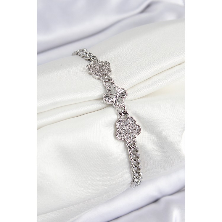 Pirinç Zirkon Taşlı Yonca Model Gümüş Renk Kadın Bileklik - TJ-BB7548