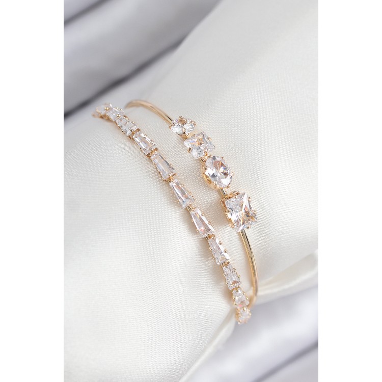 Gold-Colored Women's Bracelet with Zircon Stone Waterway Design - TJ-BB7865