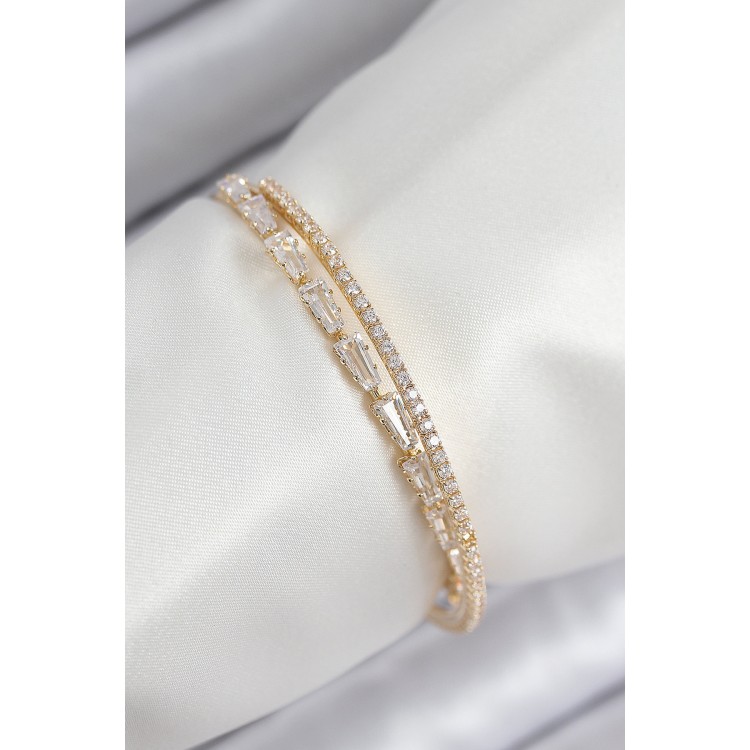 Gold-Colored Women's Bracelet with Zircon Stone Waterway Design - TJ-BB7881