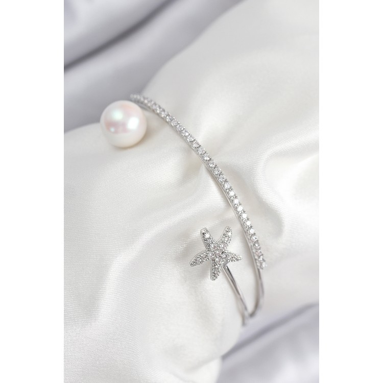 Silver-Colored Women's Bracelet with Zircon Star and Pearl Design - TJ-BB7884 Silver-Colored Women's Bracelet with Zircon Star and Pearl Design - TJ-BB7884