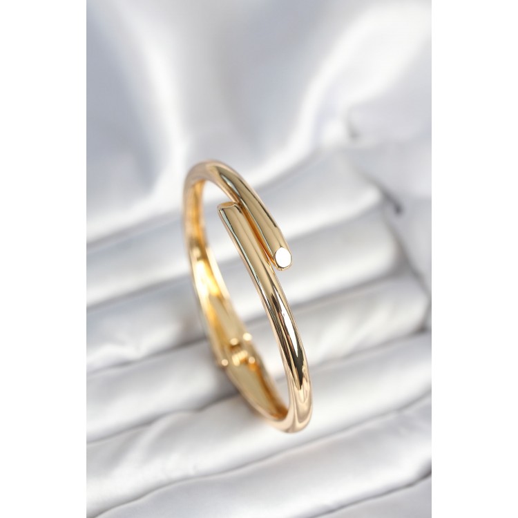 Brass Gold Color Women's Handcuff Bracelet - TJ-BB7975
