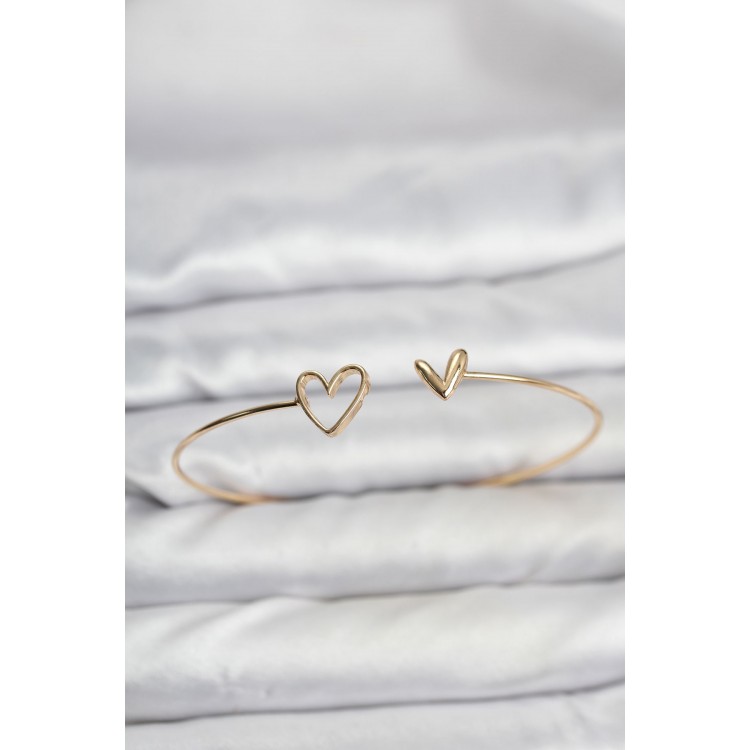 Heart Model Gold Color Bracelet - TJ-BB8143