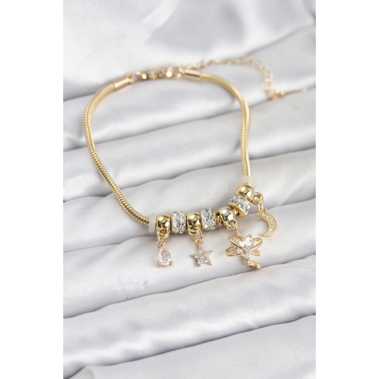 Gold-Colored Heart-Shaped Charm Bracelet for Women - TJ-BB8177 Gold-Colored Heart-Shaped Charm Bracelet for Women - TJ-BB8177