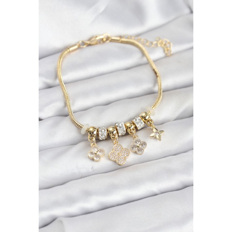 Gold-Colored Clover-Shaped Women's Bracelet - TJ-BB8195 Gold-Colored Clover-Shaped Women's Bracelet - TJ-BB8195