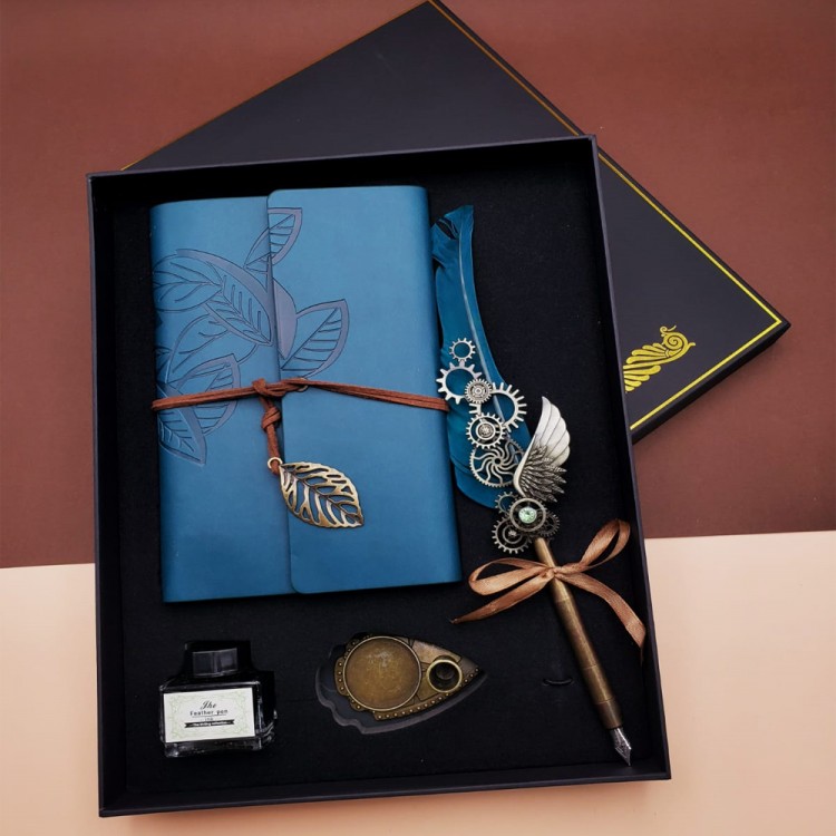 Calligraphy Pen and Vintage Design Leather Notebook Blue Calligraphy Pen and Vintage Design Leather Notebook Blue