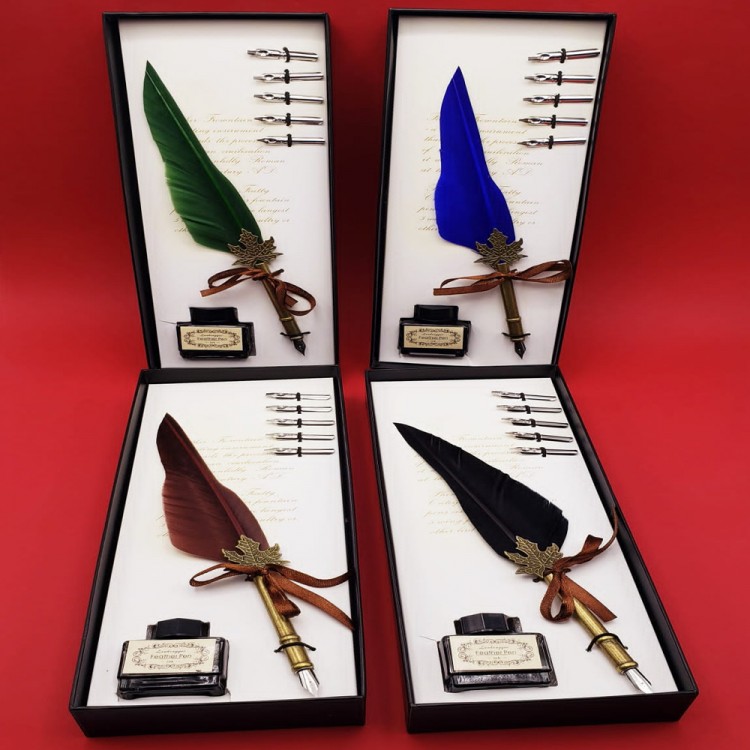 Tüylü Divit Kalem Seti Tüylü Divit Kalem Seti