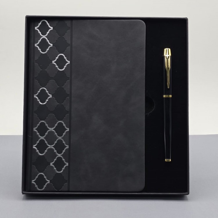 Patterned Black Leather Notebook Pen Set Patterned Black Leather Notebook Pen Set