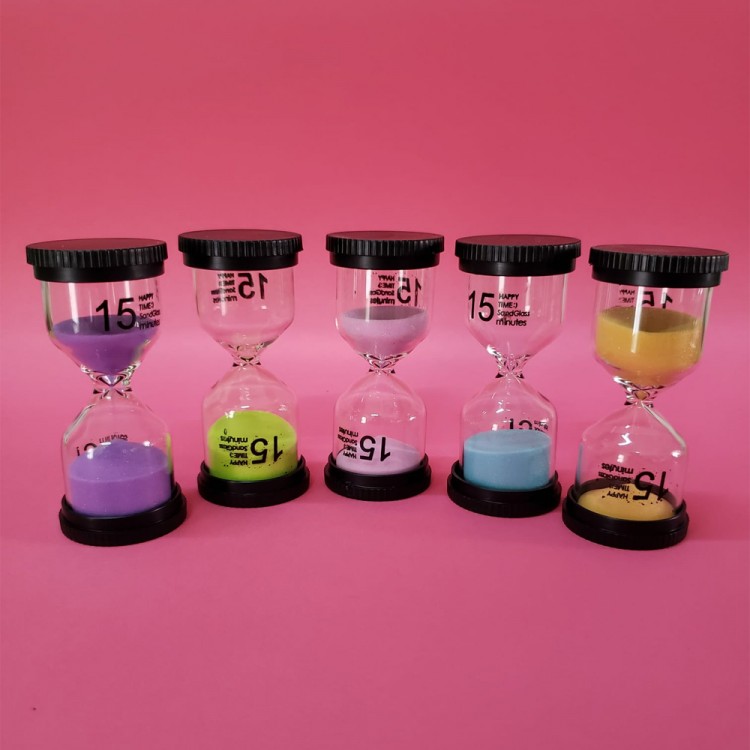 15 Dakikalık Kum Saati 15 Dakikalık Kum Saati