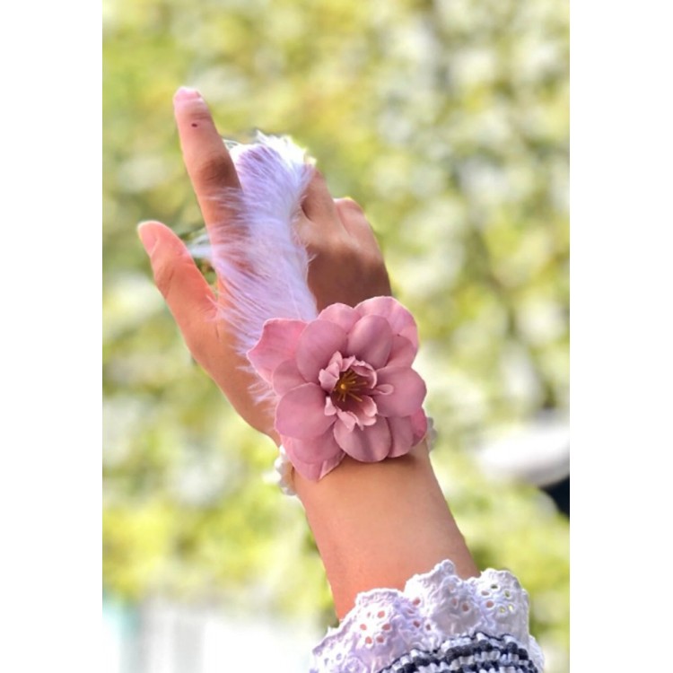 Bride to be Bridal Bracelet Feather and Pearl Bead Pink Color Bachelorette Party Bracelet 10 Pcs Bride to be Bridal Bracelet Feather and Pearl Bead Pink Color Bachelorette Party Bracelet 10 Pcs