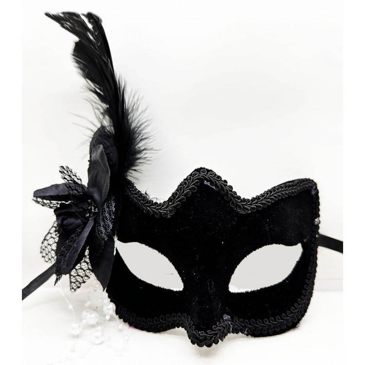 Black Side-Fur Suede Covered Luxury Party Mask 20x23 cm Black Side-Fur Suede Covered Luxury Party Mask 20x23 cm