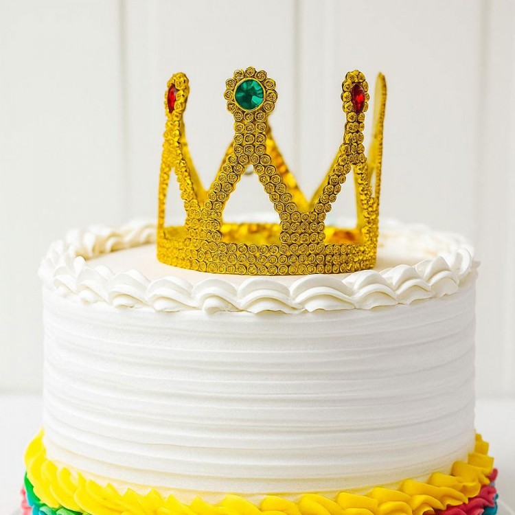 Altın Işıltılı Pasta Tacı Pasta Üstü Taç Plastik Malzeme 8x8 cm Altın Işıltılı Pasta Tacı Pasta Üstü Taç Plastik Malzeme 8x8 cm