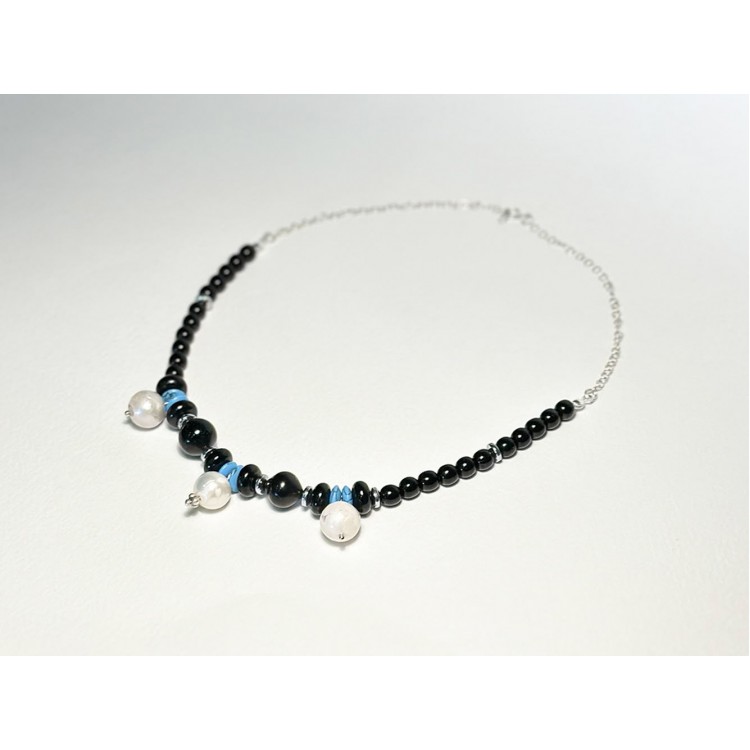 MIXED PEARL NECKLACE