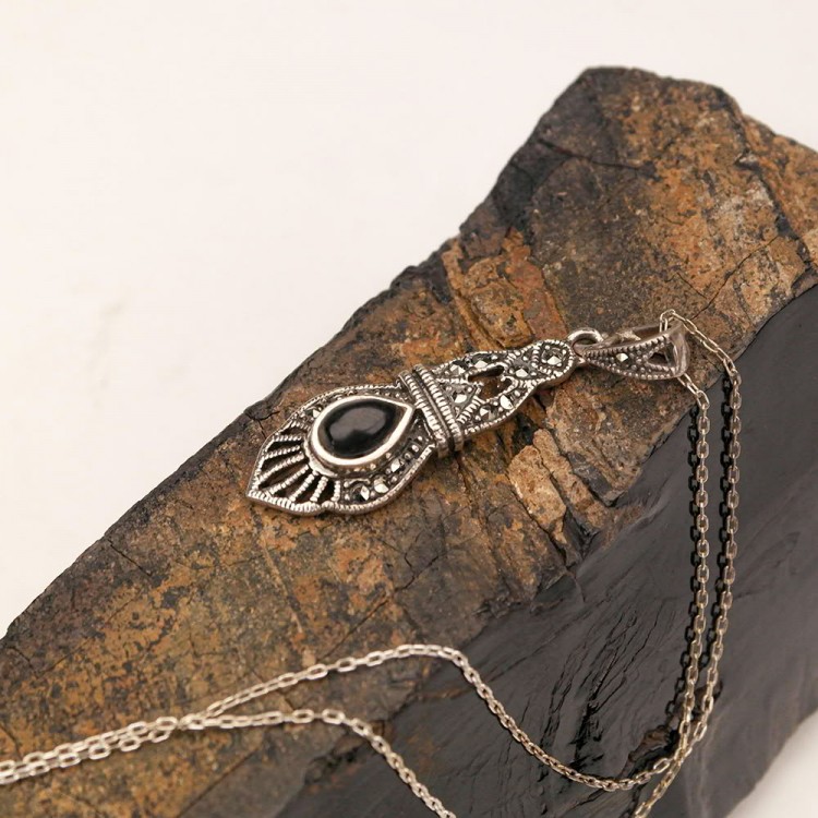 Belted Silver Chain Oltu Stone Necklace