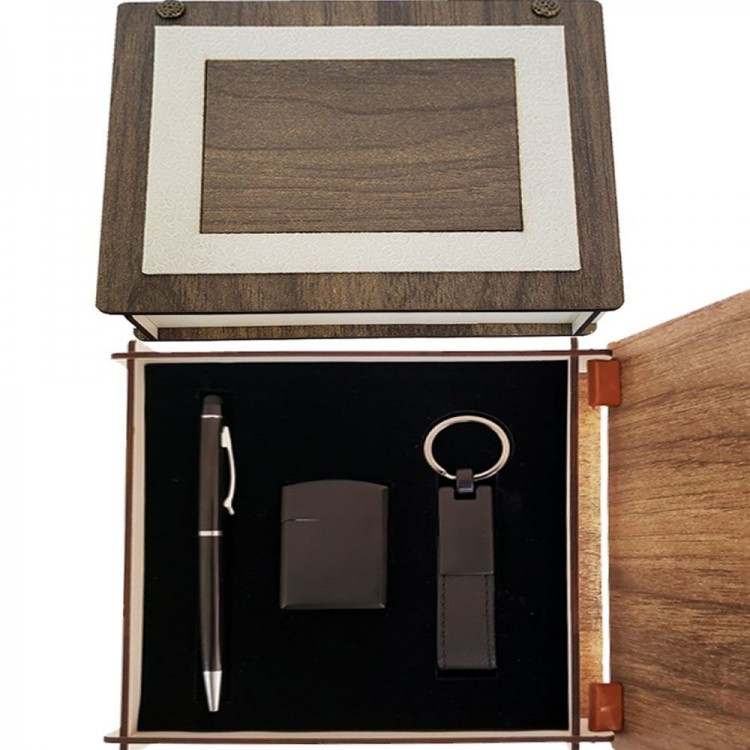 Special Wooden Boxed Matte Black Pen Keyring and Lighter Set Special Wooden Boxed Matte Black Pen Keyring and Lighter Set