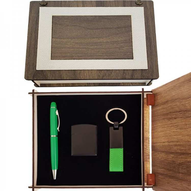 Special Wooden Box Green Keyring Pen and Lighter Set Special Wooden Box Green Keyring Pen and Lighter Set