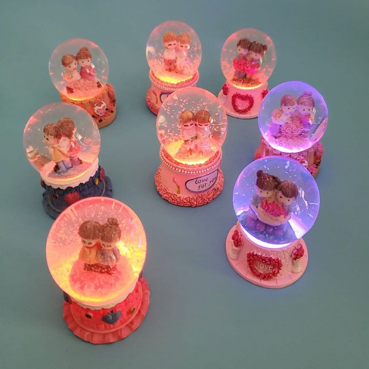 Light-Up Mini Snow Globes