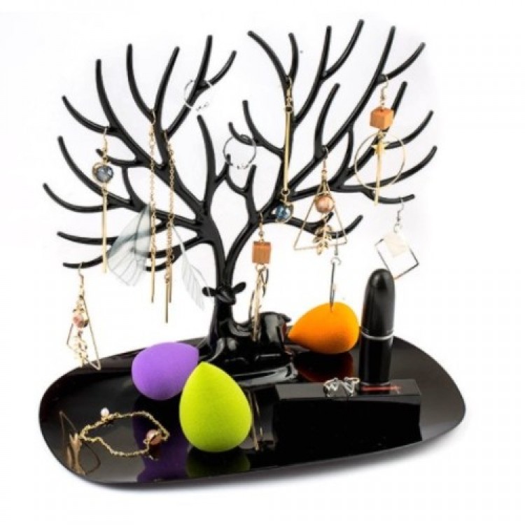 Deer-Designed Jewelry Stand