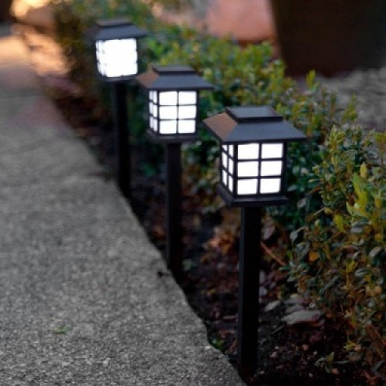 Solar-Powered Garden Light Set, 6 Pieces Solar-Powered Garden Light Set, 6 Pieces