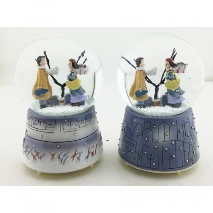 WINTER TALE SNOW GLOBE MEDIUM SIZE