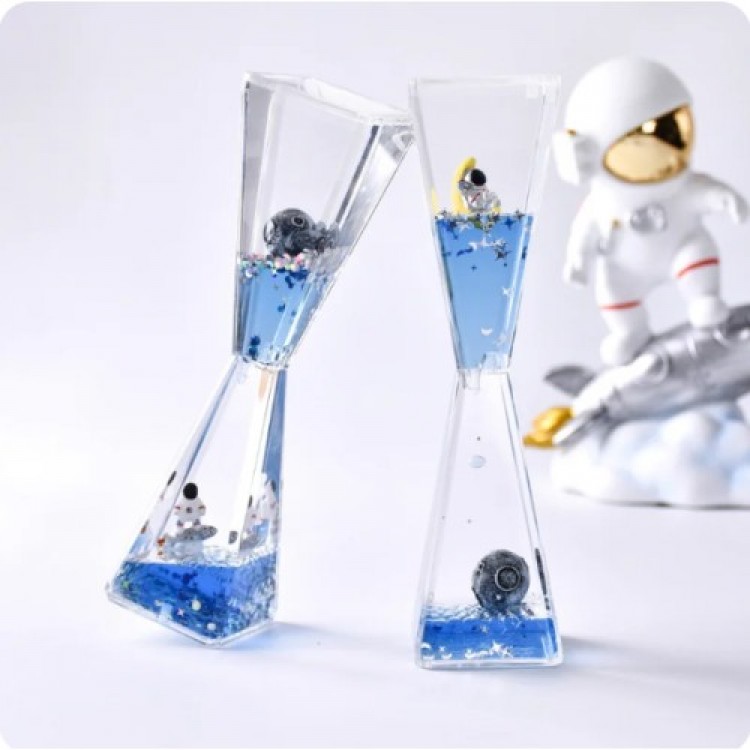 Space-Themed Dripping Oil Hourglass Space-Themed Dripping Oil Hourglass