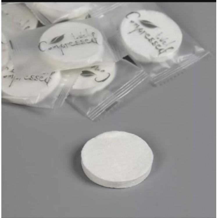 Suda Büyüyen Sıkıştırılmış Mendil 20 Adet Suda Büyüyen Sıkıştırılmış Mendil 20 Adet