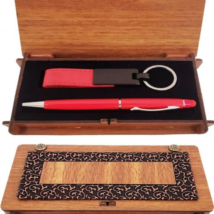 Wooden Boxed Red Pen and Keychain Set Wooden Boxed Red Pen and Keychain Set