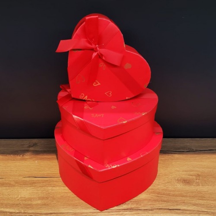 Heart-Shaped 3-Piece Gift Box