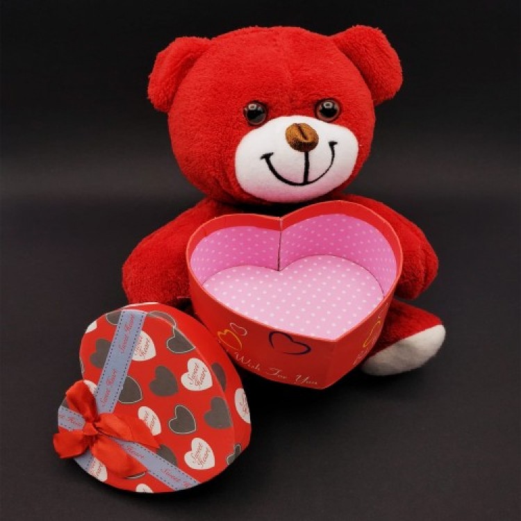 Red Heart Boxed Bear